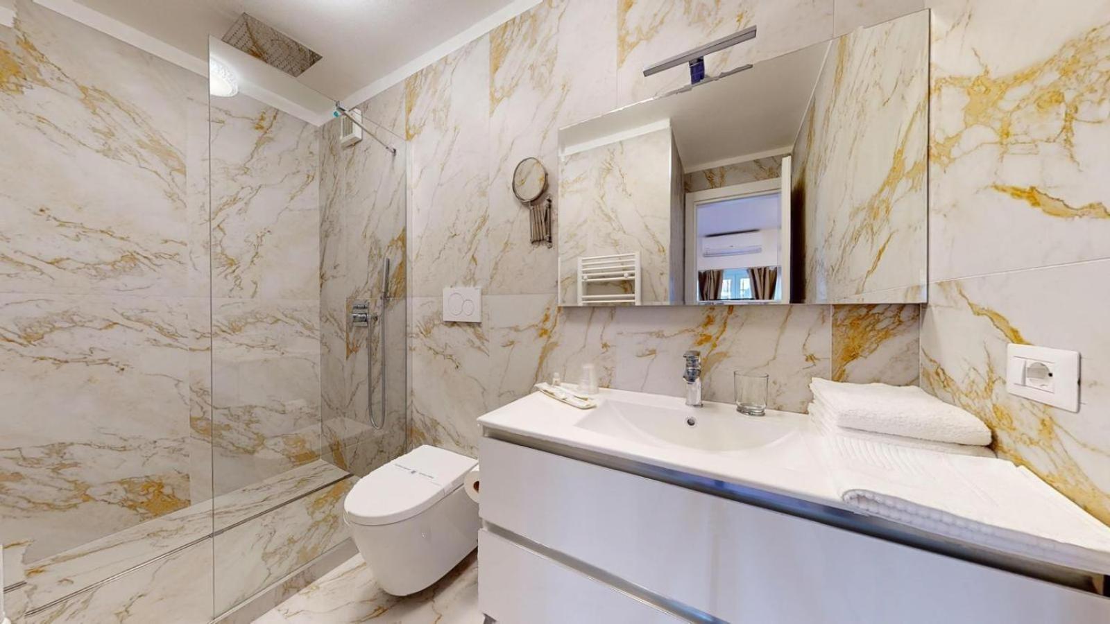 Guest House Duomo Milano Екстериор снимка