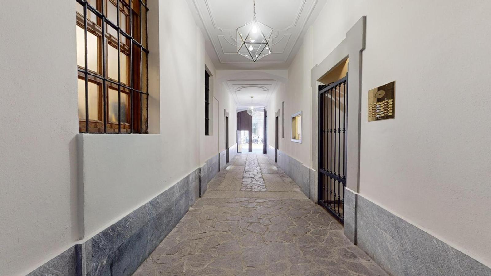 Guest House Duomo Milano Екстериор снимка
